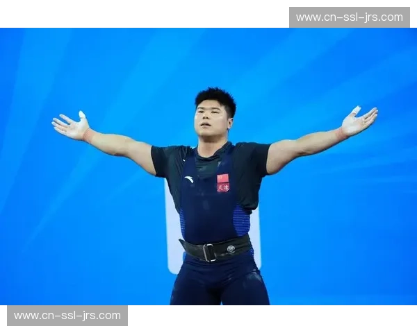 教练团队指出新秀运动员在大赛中的数据波动性高于预期 教练团队指出新秀运动员在大赛中的数据波动性高于预期